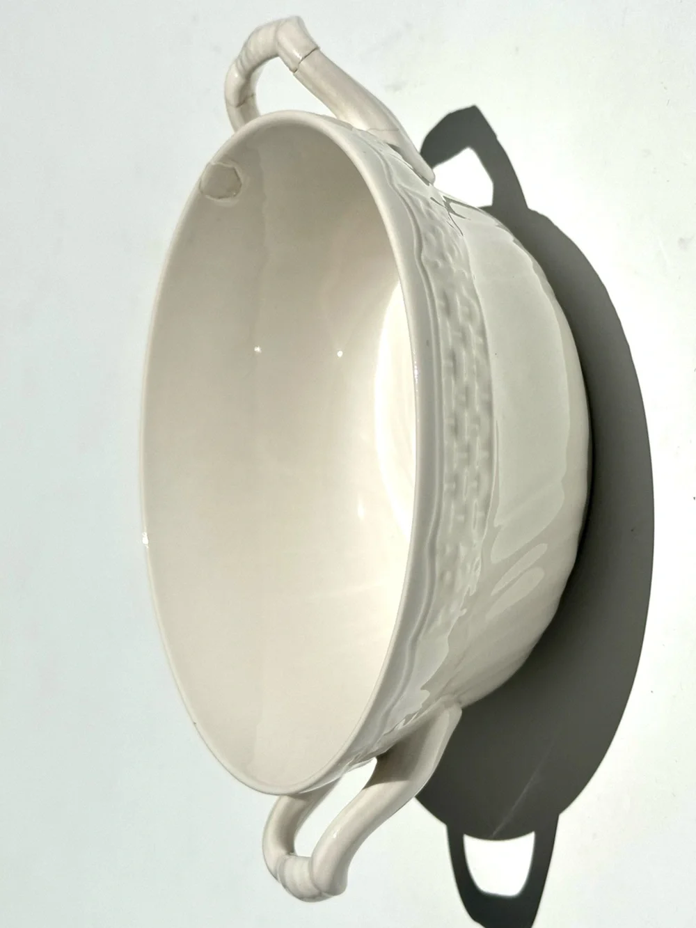 Rare! MIKASA Renaissance White Double-Handled Flat Cream Soup Bowl 4 3/4 repair